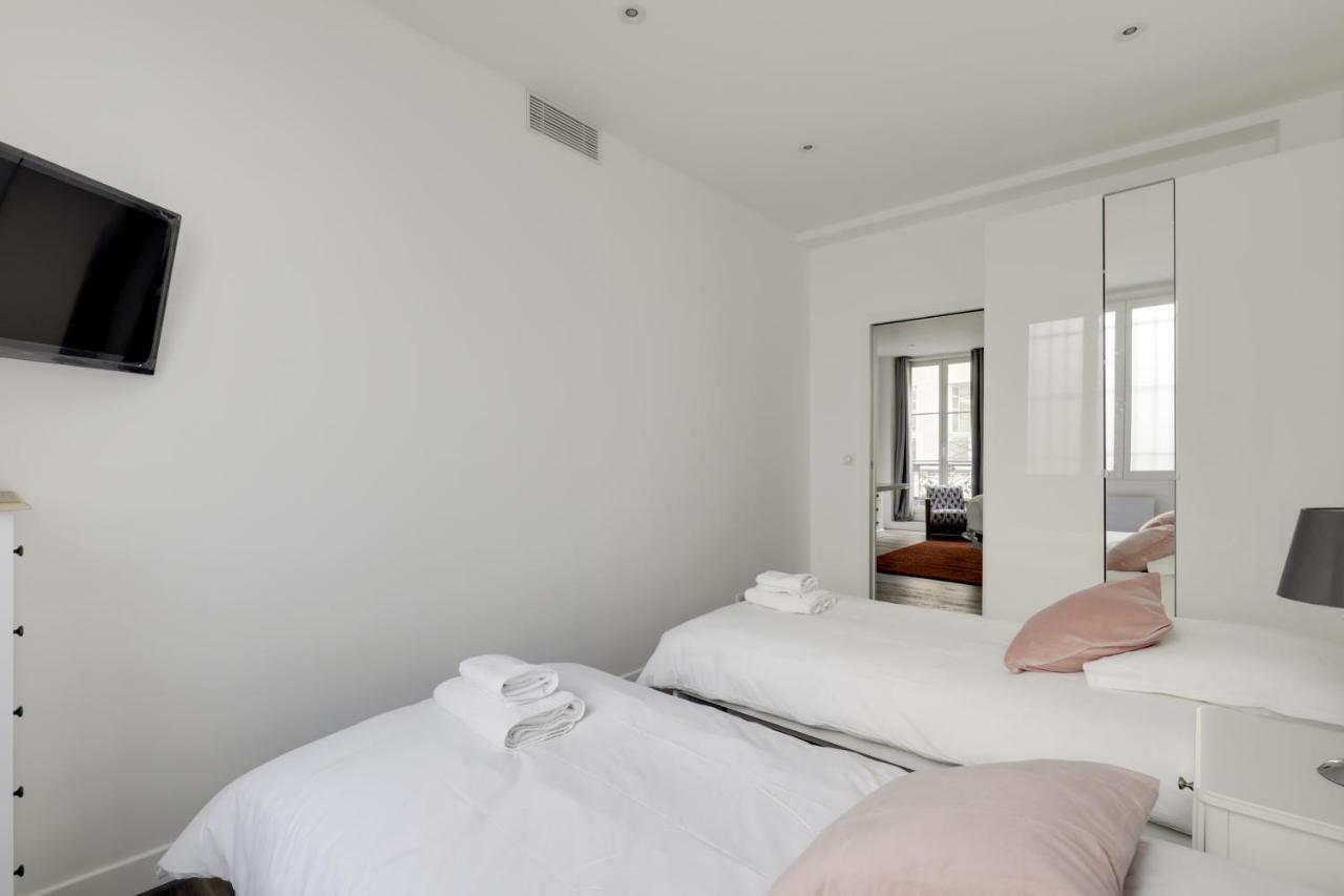 Ac 4P Apt - Louvres Place Vendome Paris Center By Weekome Екстериор снимка